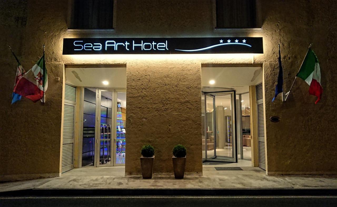 Sea Art Hotel Вадо-Лігуре Екстер'єр фото